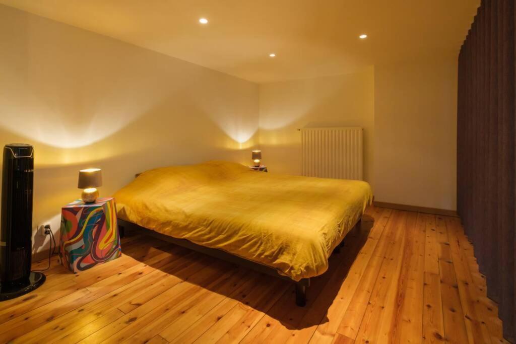 Duplex In Historical Centre With Private Courtyard Apartment Antwerp Exterior photo
